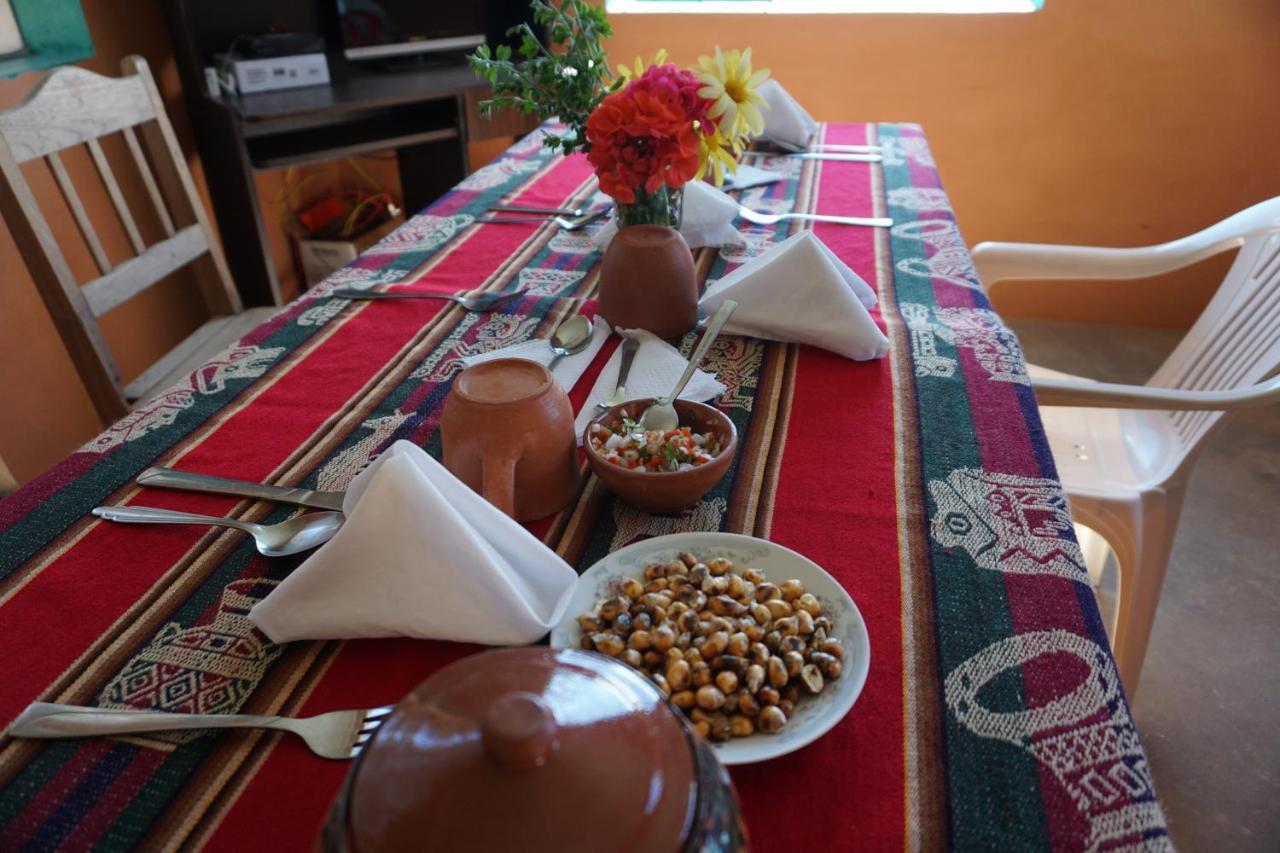 Tikawasi Homestay Comunidad Pueblo Isla Amantani Jose Luis Ocosuyo المظهر الخارجي الصورة