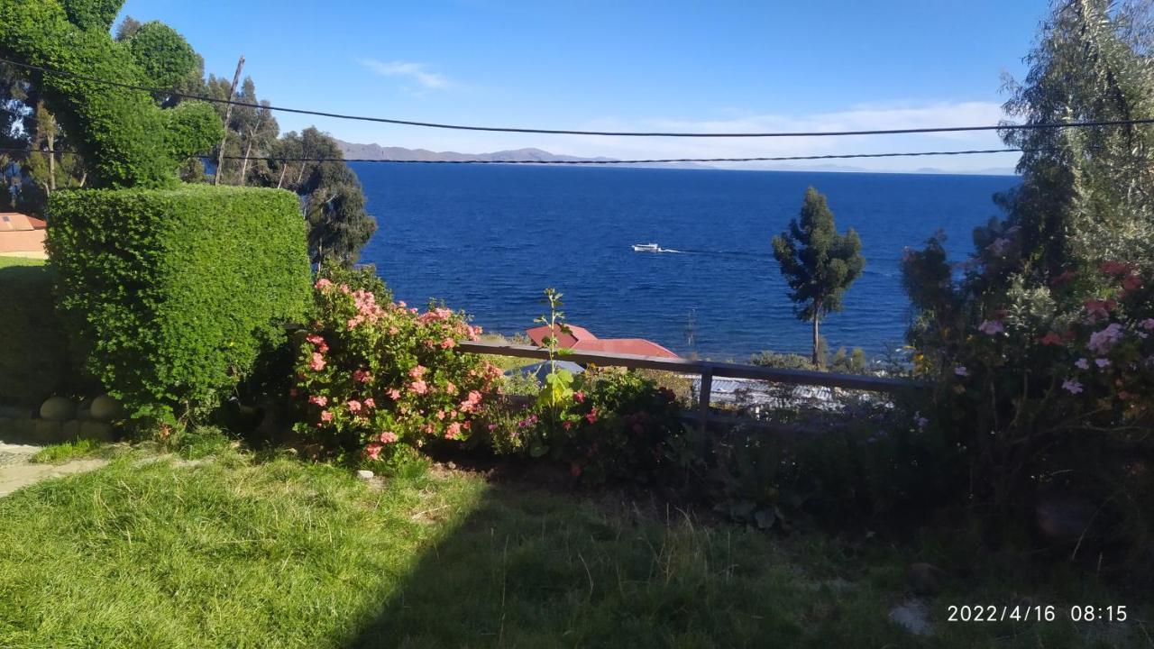 Tikawasi Homestay Comunidad Pueblo Isla Amantani Jose Luis Ocosuyo المظهر الخارجي الصورة